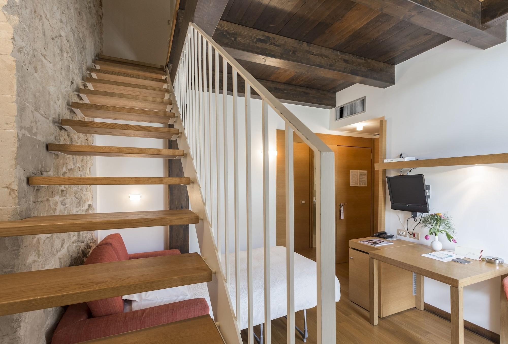 Hotel Carlotta